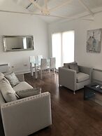 Ice House Apartments