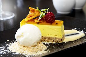 Ice House Apartments