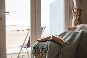 Lusty Glaze Beach Accommodation