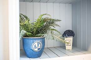 Lusty Glaze Beach Accommodation