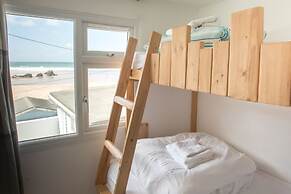 Lusty Glaze Beach Accommodation