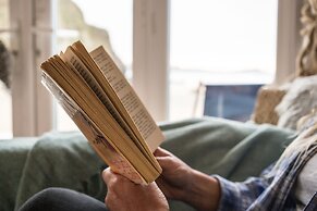 Lusty Glaze Beach Accommodation