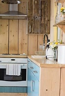 Lusty Glaze Beach Accommodation