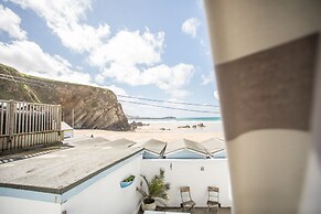 Lusty Glaze Beach Accommodation