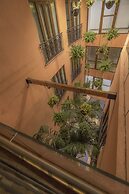 Santa Catalina Hotel