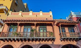 Santa Catalina Hotel