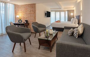 Santa Catalina Hotel