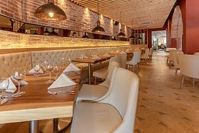 Santa Catalina Hotel