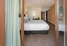 Santa Catalina Hotel