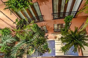 Santa Catalina Hotel