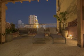 Santa Catalina Hotel