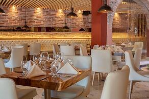 Santa Catalina Hotel