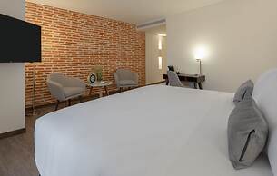 Santa Catalina Hotel