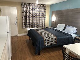 Luxury Inn & Suites