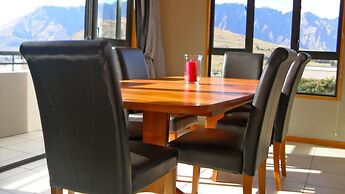 Sun Spa Ski on Hensman