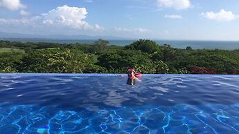 Fiji Luxury Pool Villa 2