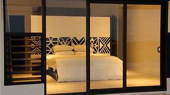 Fiji Luxury Pool Villa 2