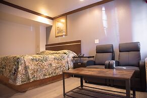 Starlight Inn La Brea