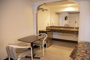 Starlight Inn La Brea