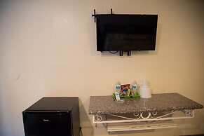 Starlight Inn La Brea