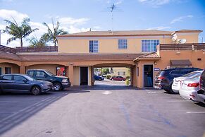 Starlight Inn La Brea