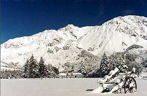 Grasmere High Country Bed & Breakfast Lodge