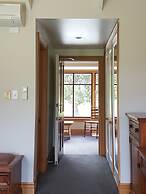 Grasmere High Country Bed & Breakfast Lodge