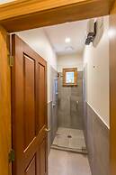 Bond Estate Luxury Accommodation