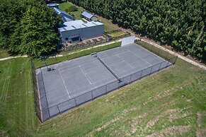 Bond Estate Luxury Accommodation