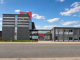 Quality Inn & Suites Thunder Bay Downtown