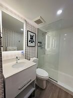 Quality Inn & Suites Thunder Bay Downtown