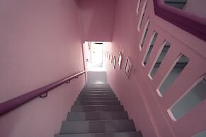 OSS Backpackers Hostel