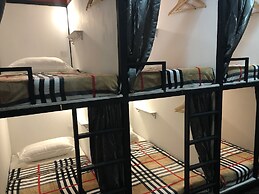 OSS Backpackers Hostel
