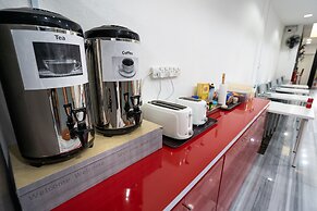 OSS Backpackers Hostel