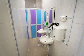 OSS Backpackers Hostel