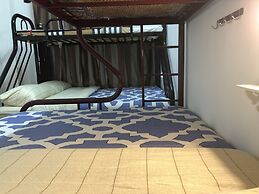OSS Backpackers Hostel