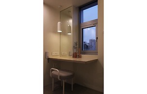 Tong Tong Petit Hotel