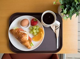 Tong Tong Petit Hotel