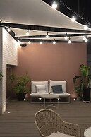 Tong Tong Petit Hotel