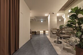 Tong Tong Petit Hotel