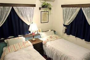 Okinawan. Sweet Home.T-8