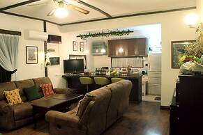 Okinawan. Sweet Home.T-8