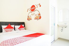 Hotel O Juanda Near Terminal International Juanda