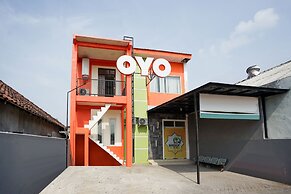 Hotel O Juanda Near Terminal International Juanda