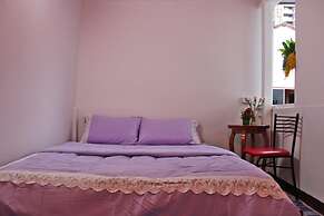 Home Base Hostel - Adults Only