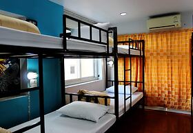 Home Base Hostel - Adults Only