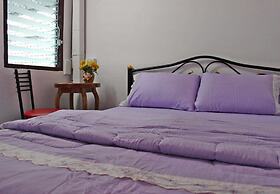 Home Base Hostel - Adults Only