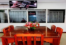 Home Base Hostel - Adults Only