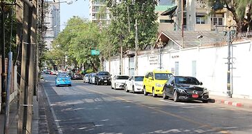 Home Base Hostel - Adults Only