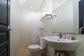 Maumu Hotel & Lounge